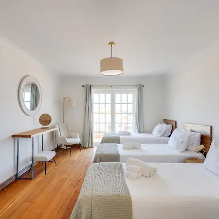 Grande Com Piscina Privada | * Ericeira