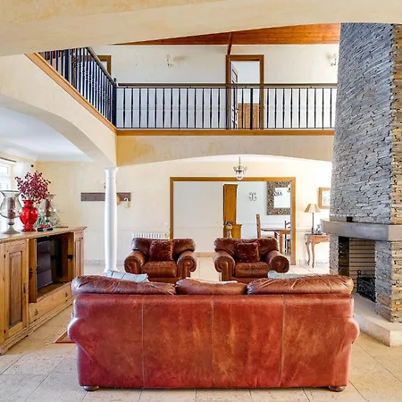 Villa Grande Com Piscina Privada | Ericeira