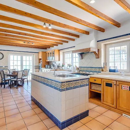 Martinho - Piscina E Vista Mar, By Hopstays * Ericeira