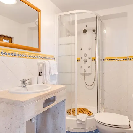 Martinho - Piscina E Vista Mar, By Hopstays Villa *