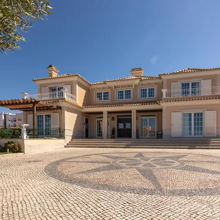 Villa Grande Com Piscina Privada | Ericeira