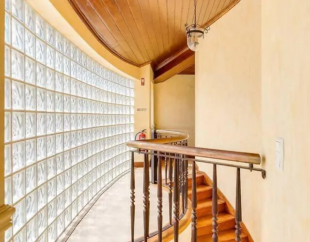 Grande Com Piscina Privada | * Ericeira